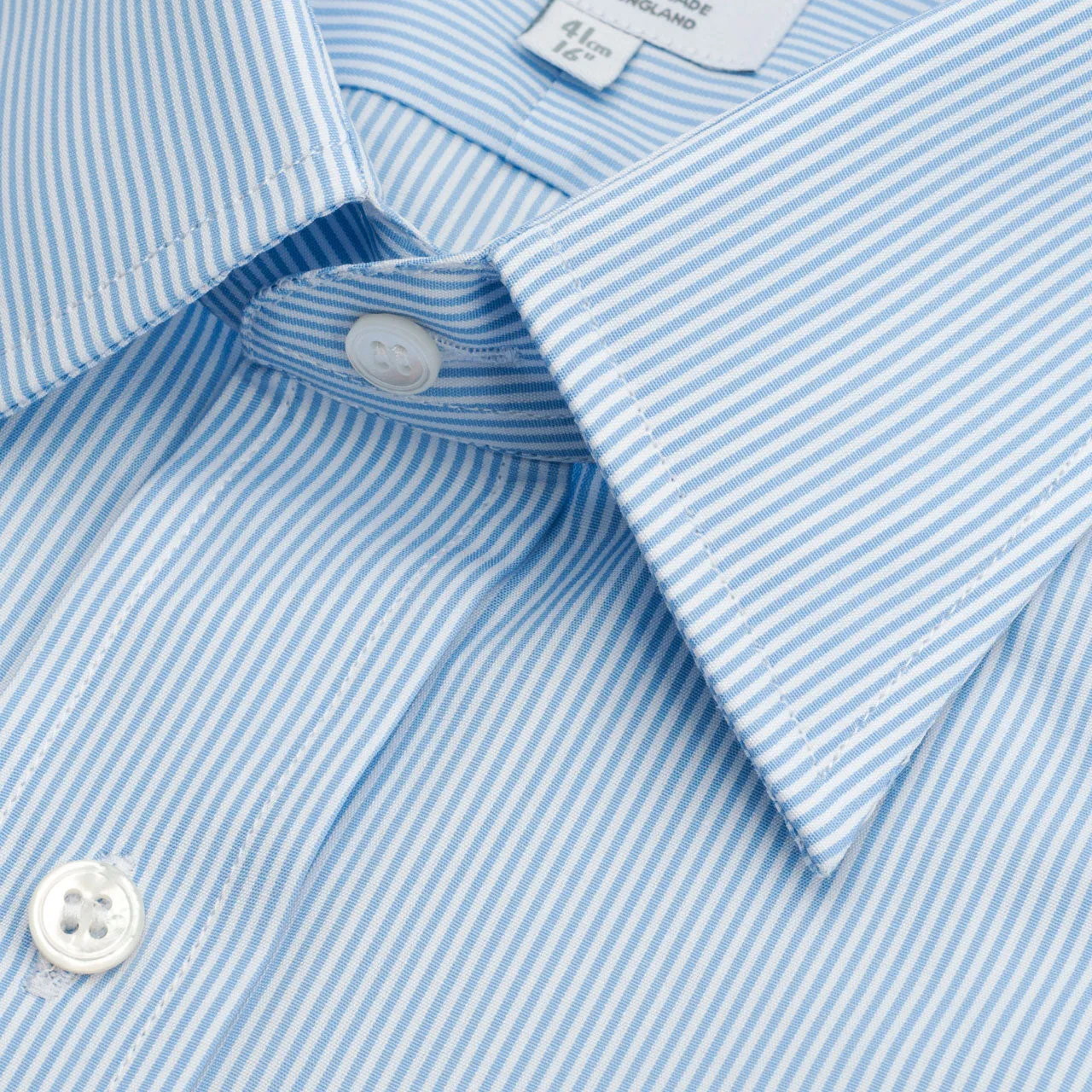 Classic Fit Neat Stripe Poplin Double Cuff Shirt in Sky Blue